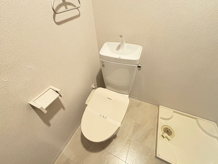 物件内観写真11　(トイレ)