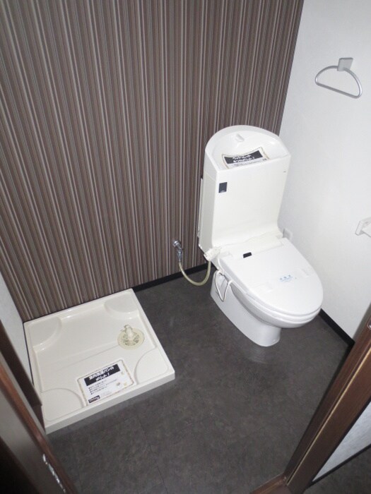 物件内観写真12　(トイレ)