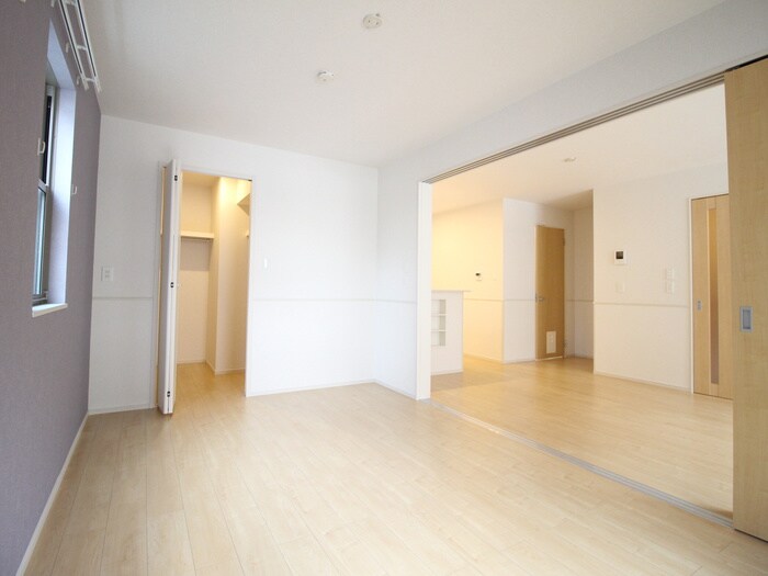 物件内観写真7　(居室)