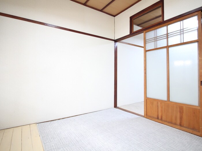 物件内観写真8　(居室)