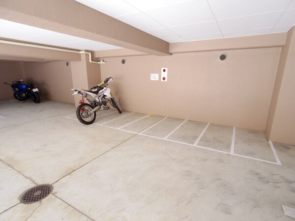 バイク置き場