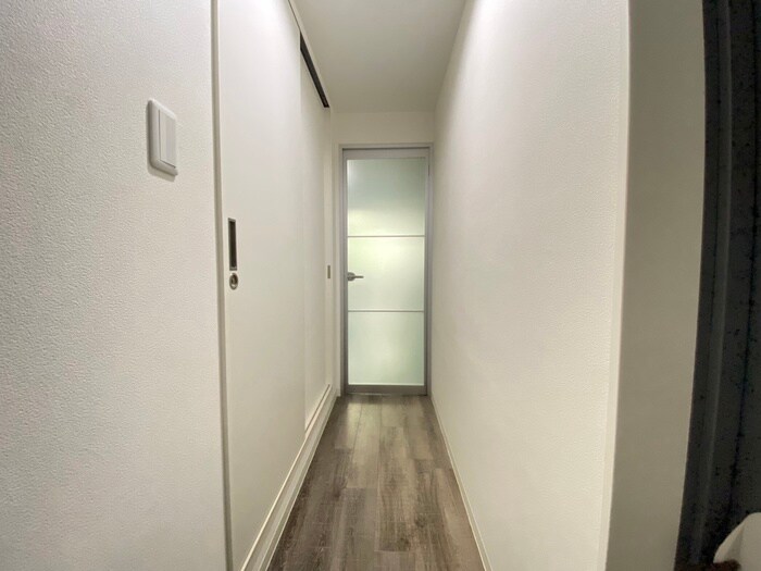 物件内観写真8　(廊下)