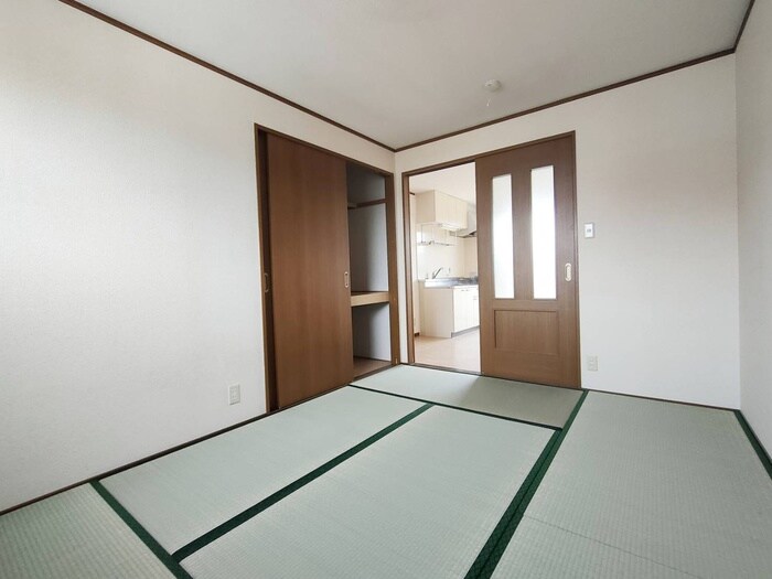 物件内観写真10　(居室)