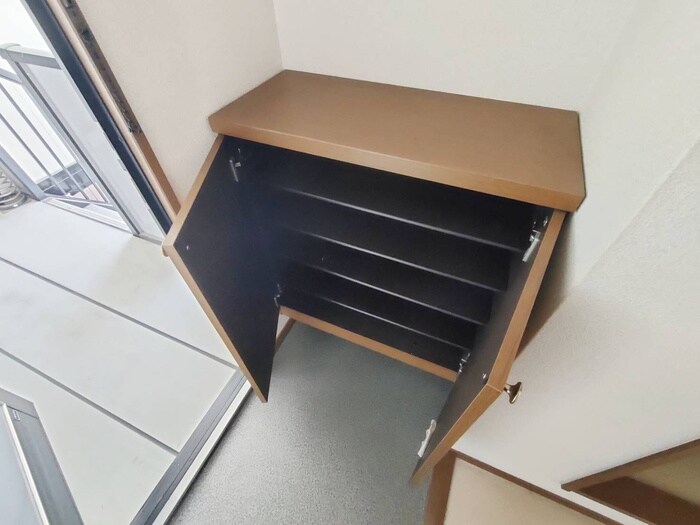 物件内観写真16　(靴箱)
