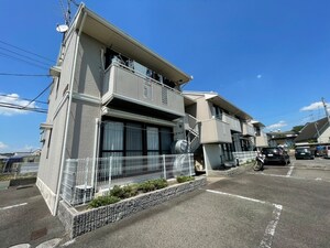 パストラーレ外観写真