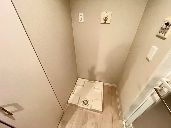 洗濯機置場