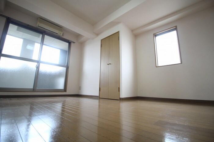 物件内観写真10　(居室)