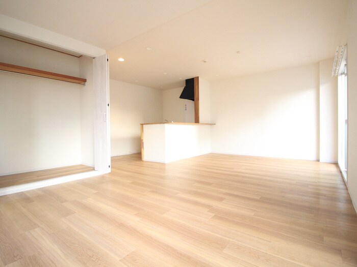 物件内観写真8　(居室)