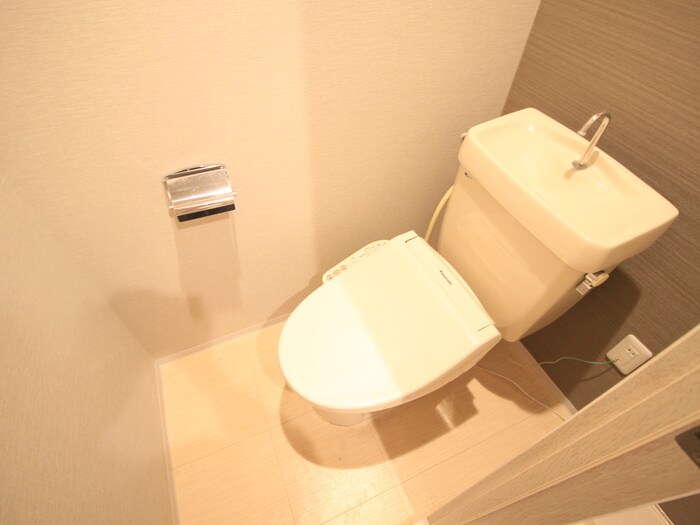 物件内観写真11　(トイレ)