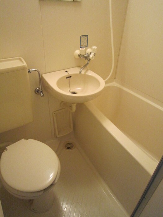 物件内観写真10　(バス／シャワールーム等)