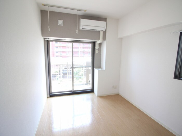 物件内観写真12　(居室)