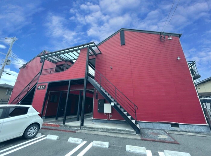 物件外観写真2　(外観写真)