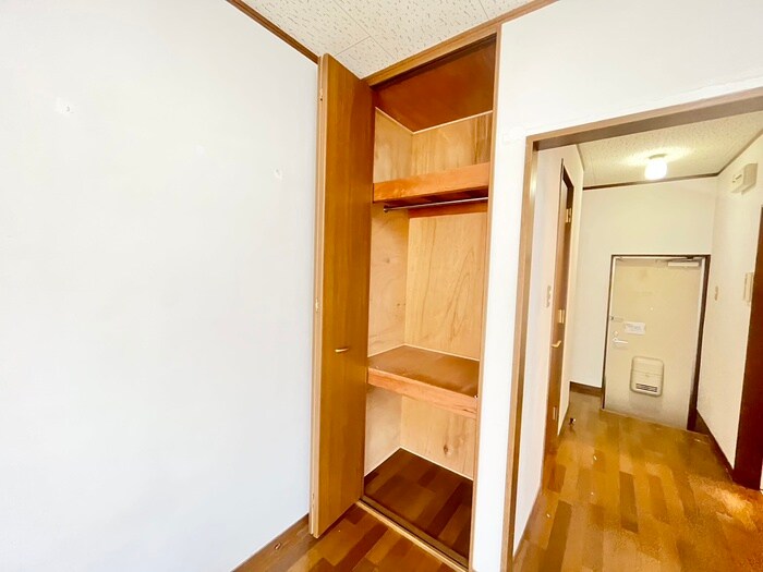 物件内観写真11　(収納)