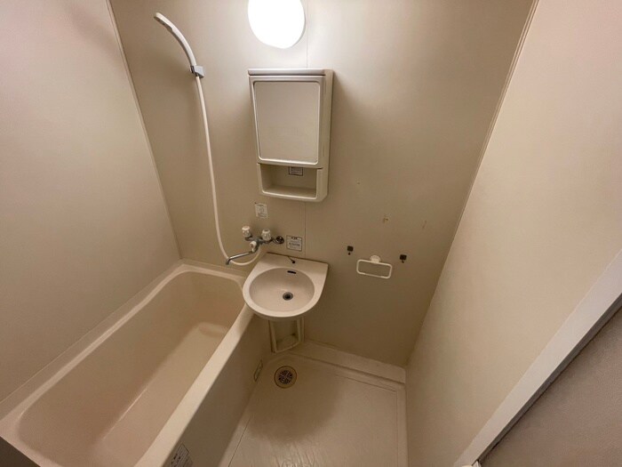 物件内観写真13　(バス／シャワールーム等)