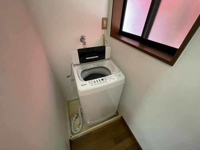 物件内観写真15　(洗濯機置場)