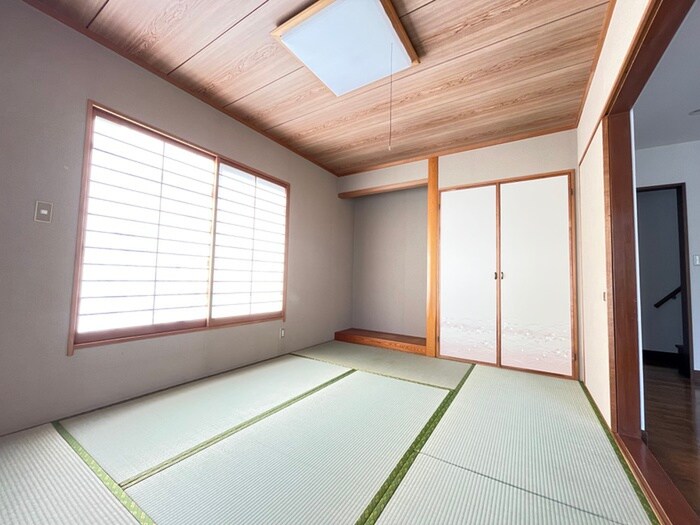 物件内観写真8　(居室)