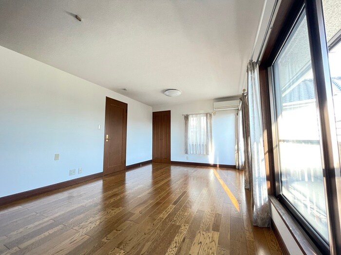 物件内観写真17　(居室)