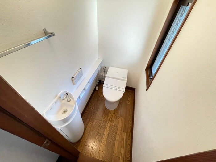 物件内観写真21　(トイレ)