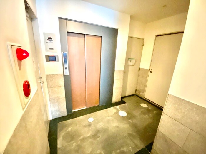 物件外観写真6　(建物設備)