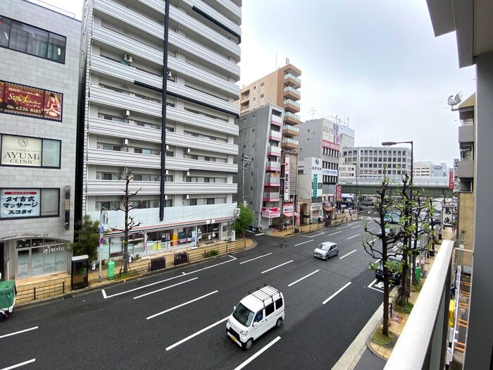 物件内観写真16　(室内からの展望)