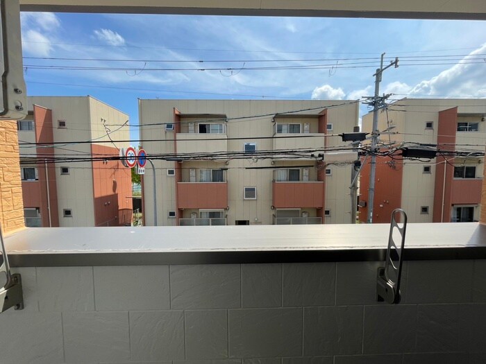 物件内観写真21　(室内からの展望)