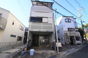 垣内戸建て外観写真