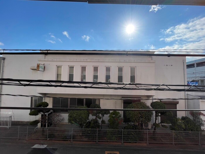 物件内観写真18　(室内からの展望)