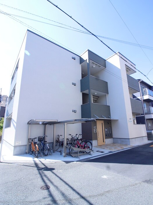 物件外観写真1　(外観写真)