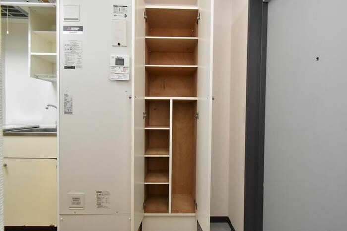 物件内観写真12　(靴箱)