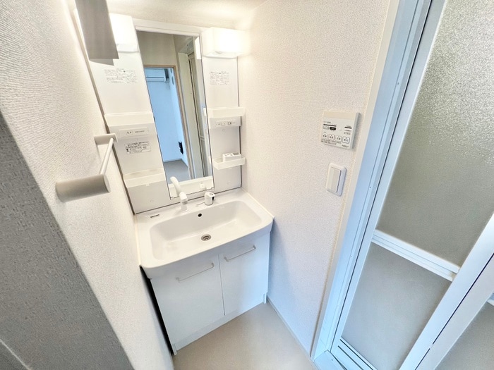 物件内観写真14　(洗面)