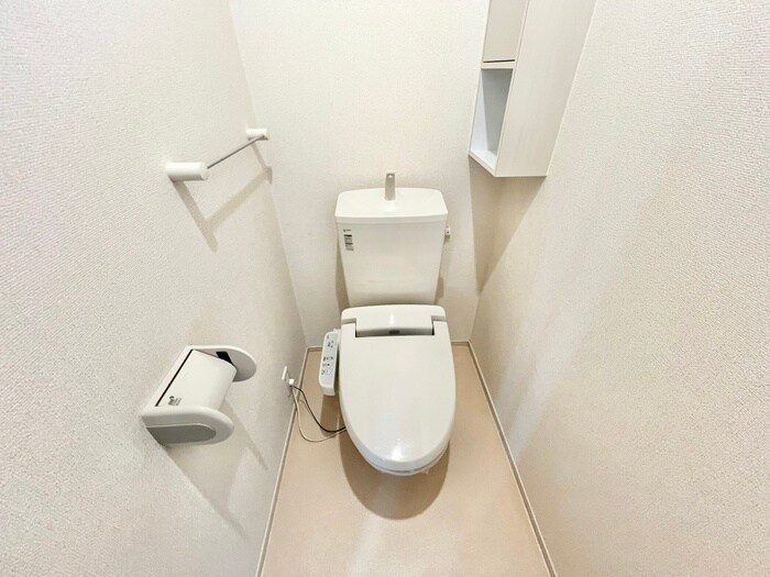 物件内観写真15　(トイレ)