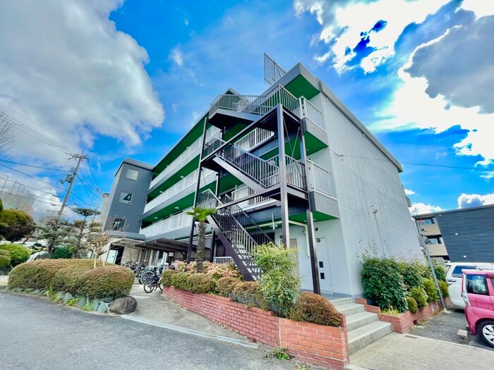 物件外観写真1　(外観写真)