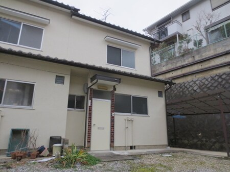 大津市茶戸町13-2貸家外観写真