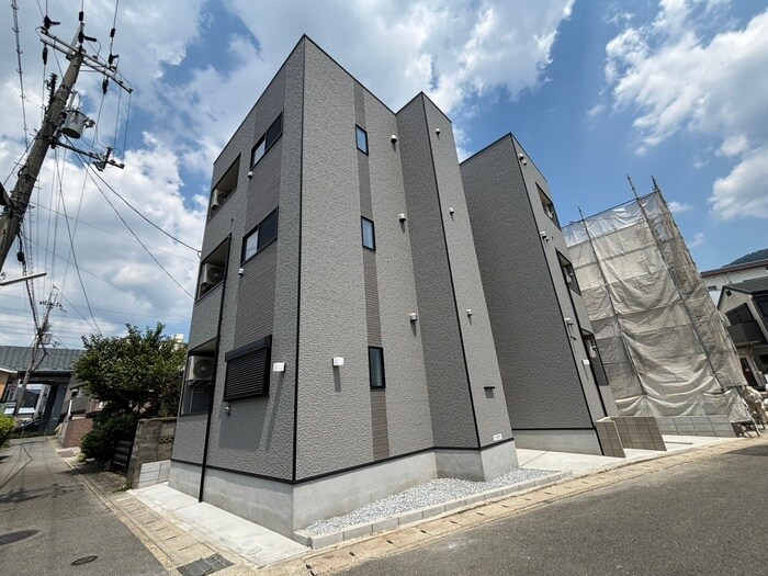 物件外観写真6　(外観写真)