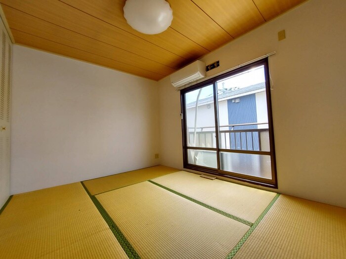 物件内観写真8　(居室)