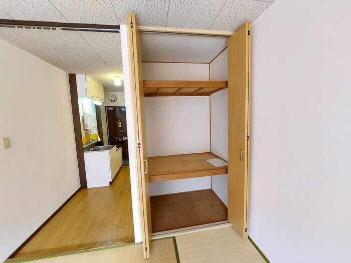 物件内観写真9　(収納)