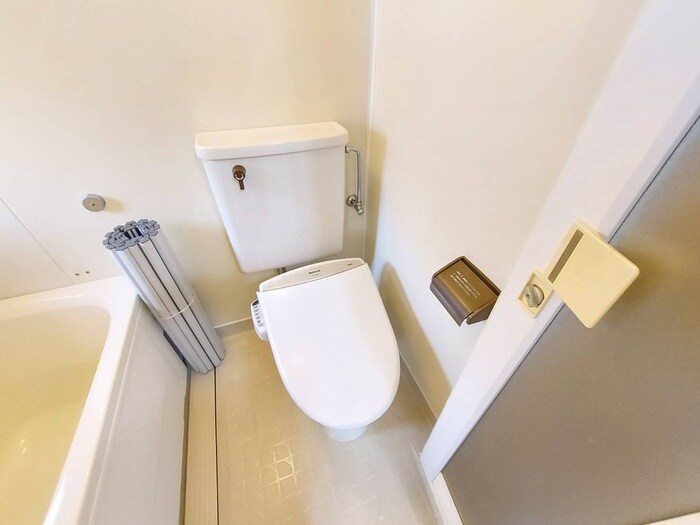 物件内観写真13　(トイレ)