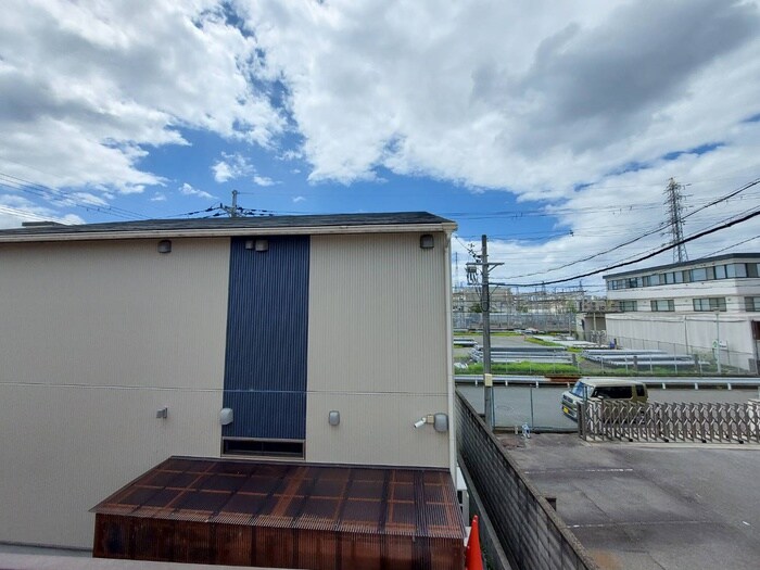 物件内観写真17　(室内からの展望)