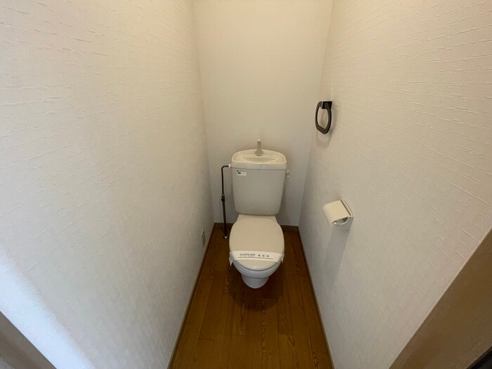 物件内観写真15　(トイレ)