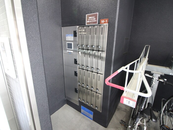 物件外観写真6　(建物設備)