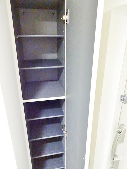 物件内観写真13　(靴箱)