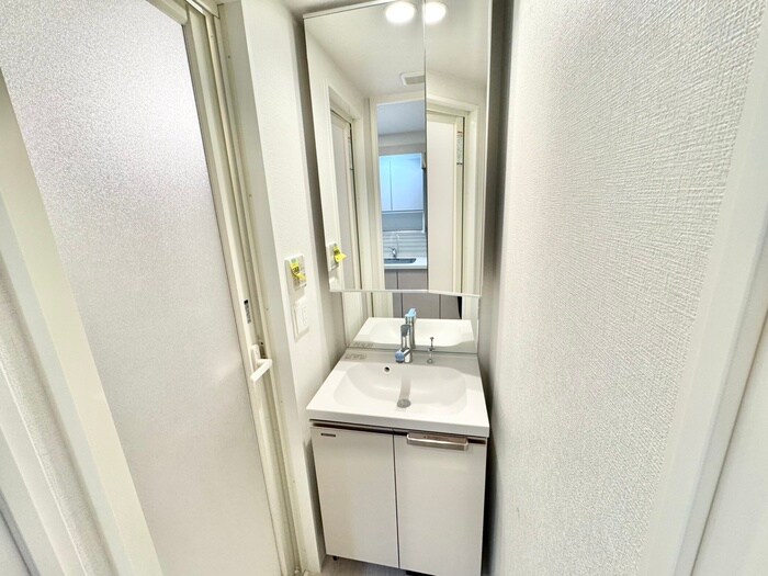 物件内観写真10　(洗面)