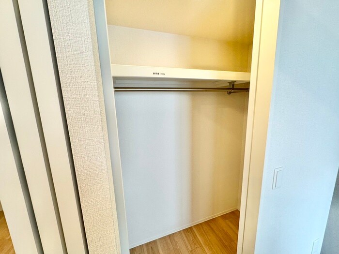 物件内観写真13　(収納)