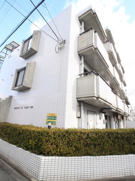 メゾンドイッセイ東寺外観写真