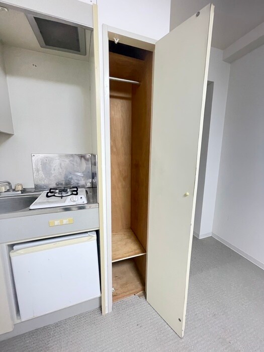 物件内観写真13　(収納)