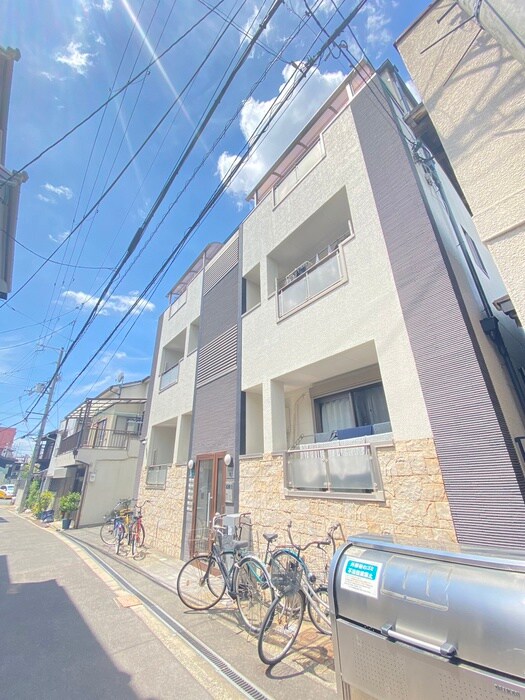 物件外観写真2　(外観写真)