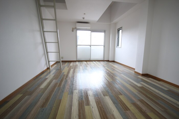 物件内観写真11　(居室)