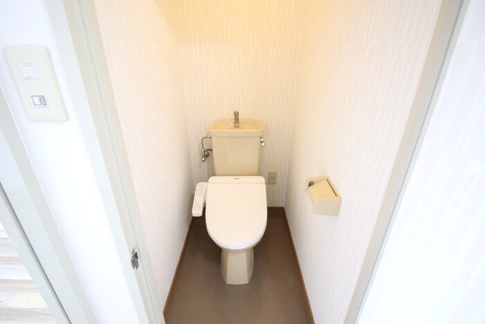 物件内観写真13　(トイレ)