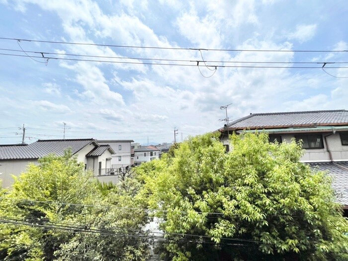 物件内観写真22　(室内からの展望)