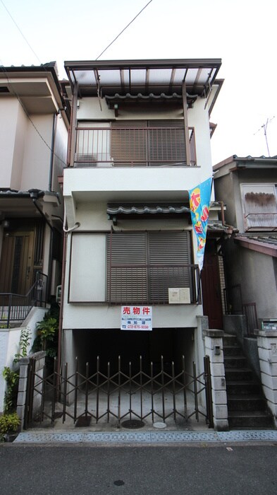 物件外観写真3　(外観写真)